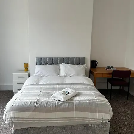 Séjour chez l'habitant Le Crescent Lodge, , *